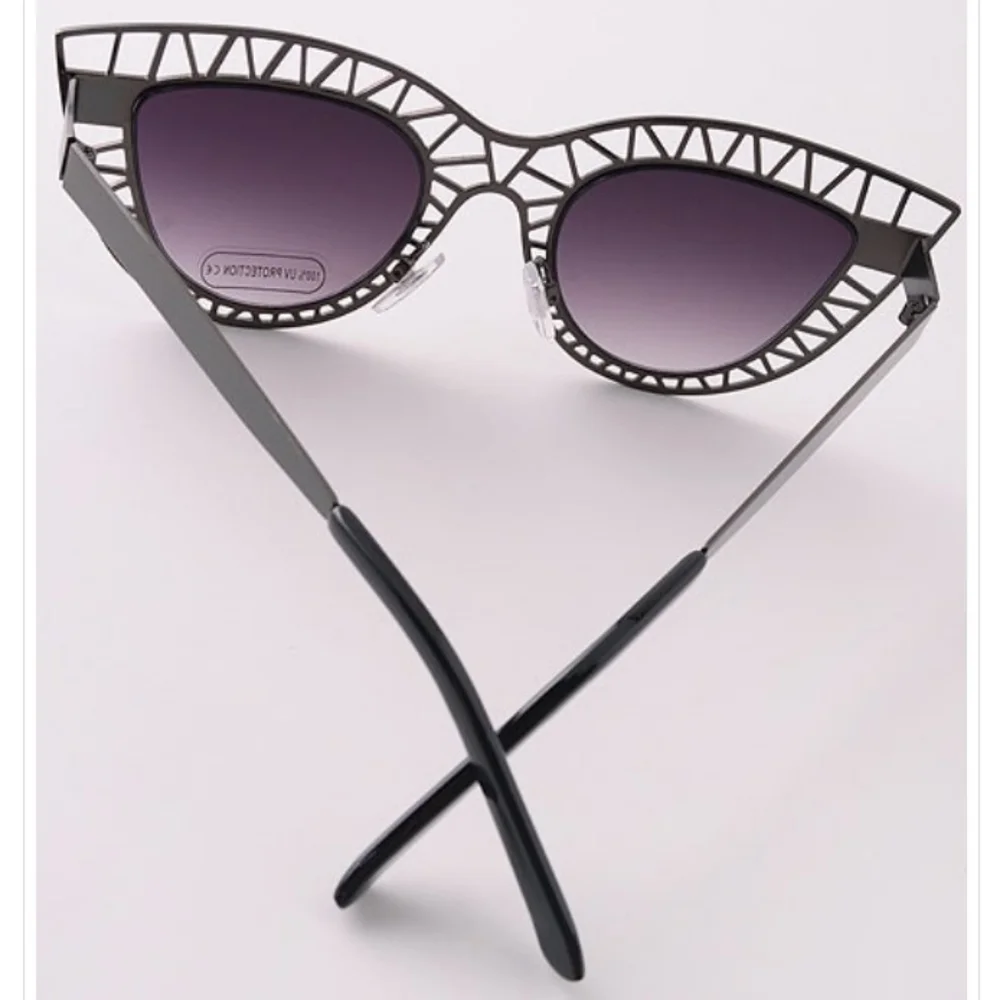 N/A stylish metal